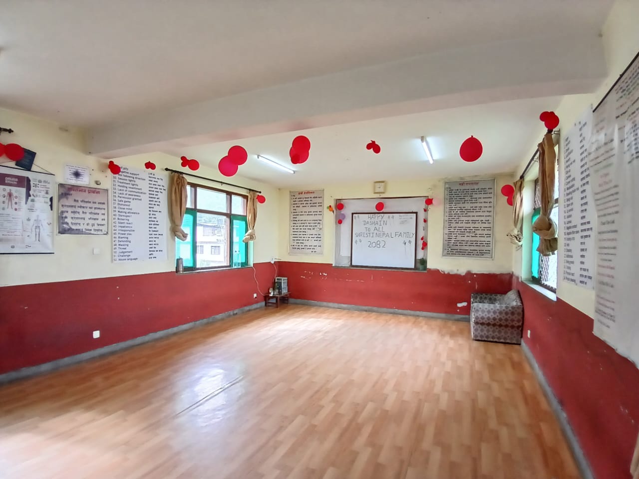 Client dining together